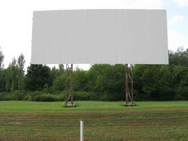 Hi-Road Drive-In - 2000S Photos